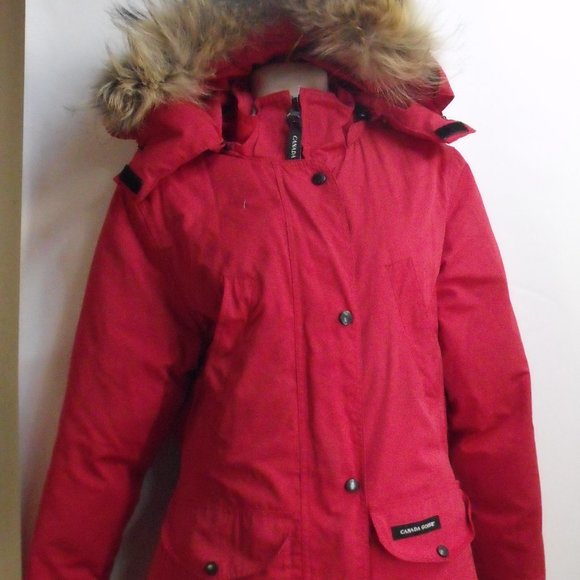 Canada Goose Jackets & Blazers - CANADA GOOSE DOWN FILLED COAT